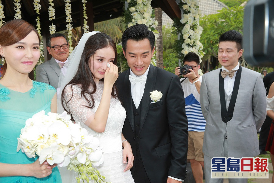 刘恺威与杨幂在2018年离婚。