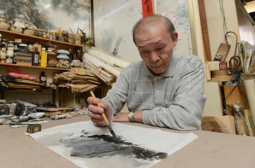 【入行46年】現年72歲的陳勉良，是演員外也是一名資深國畫家，年輕時曾跟隨畫家何百里習畫。