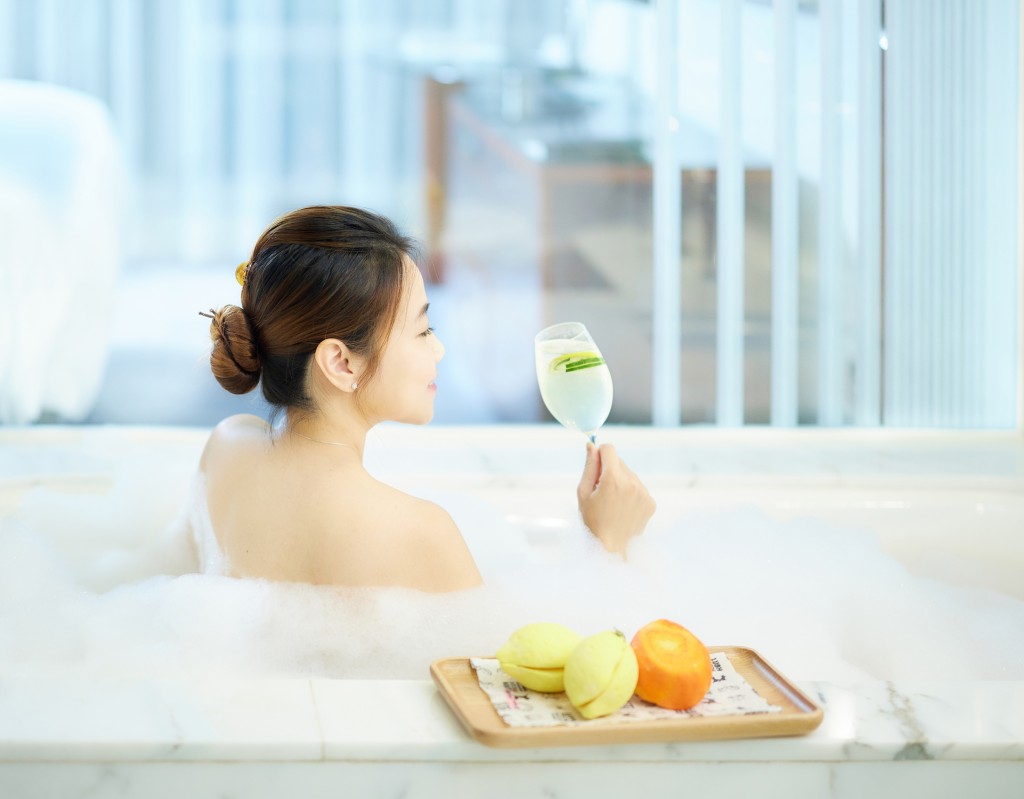 LUSH及康得思酒店「清新仲夏假期」住宿套餐每晚1,198元。