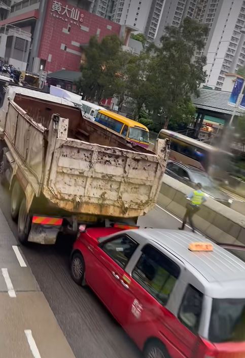 fb香港交通及突發事故報料區圖片