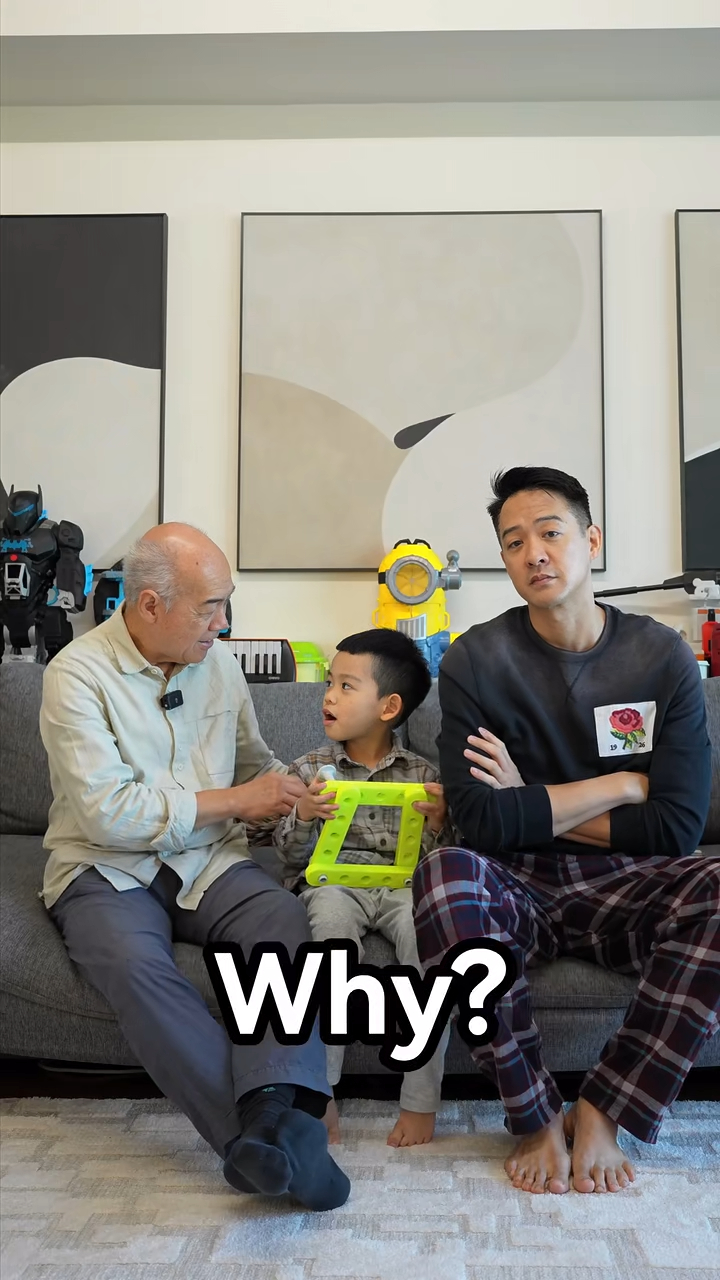 孙仔问爷爷点解。