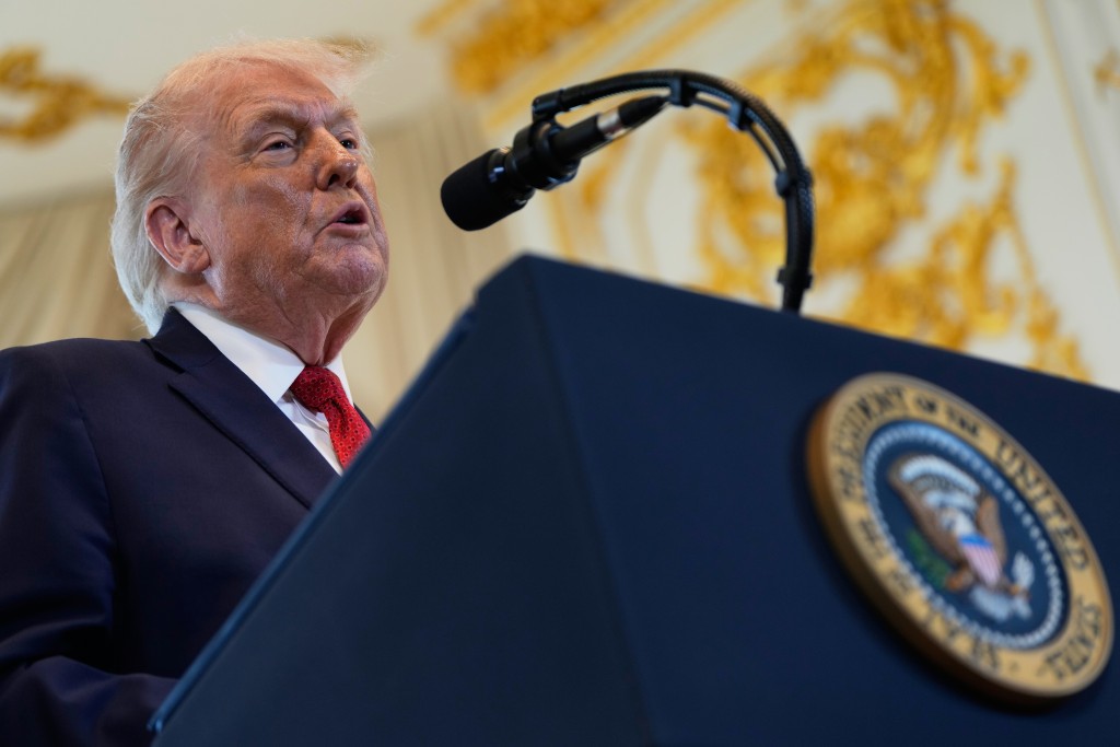 特朗普感謝伊朗取消對800人的絞刑。美聯社