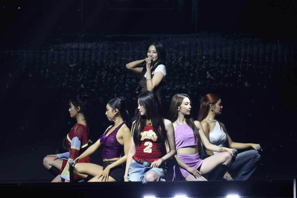 CLC 8.29西九慶出道11周年。 CLC 8.29西九慶出道11周年。