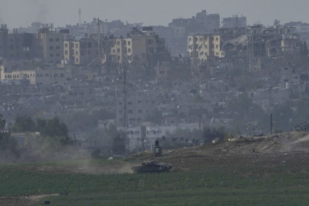以色列国防军指正在逐步扩大在加沙地区的地面活动频率和部队作战范围。美联社