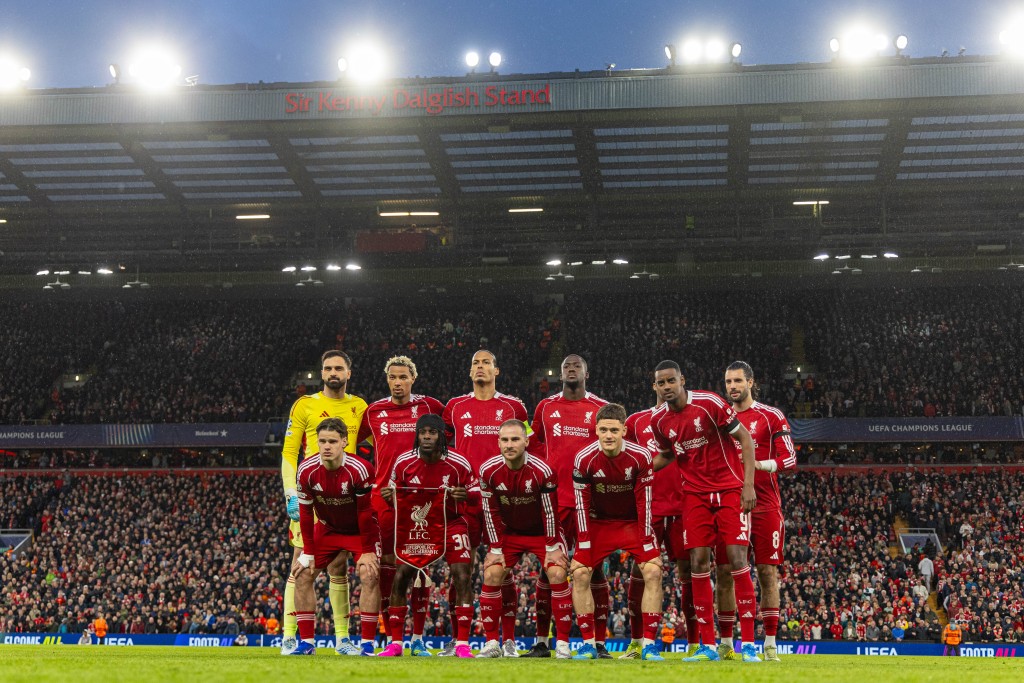 利物浦歐聯8強次回合主場0:2不敵巴黎聖日耳門。新華社