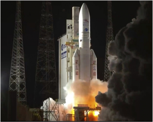 水星探测器利用阿里安5火箭成功发射升空。 AP  