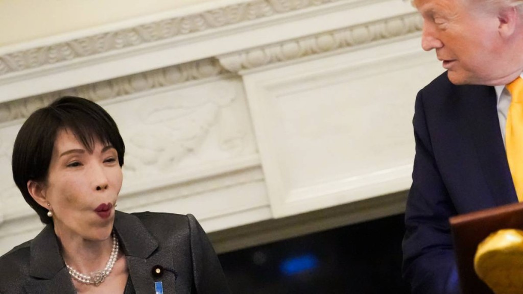 高市早苗嘗試以英語作開場白時嚴重「食螺絲」。（美聯社）