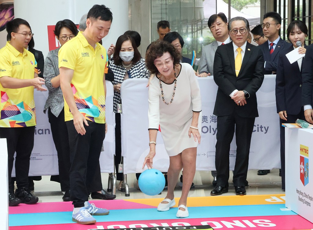 香港保總主席劉掌珠曾是香港隊保齡球代表。徐嘉華攝 香港保總主席劉掌珠曾是香港隊保齡球代表。徐嘉華攝