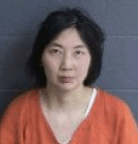 37歲華裔女子張夢琪被控殺害其79歲奶奶羅莎琳(Rosalind Cooper)。 37歲華裔女子張夢琪被控殺害其79歲奶奶羅莎琳(Rosalind Cooper)。