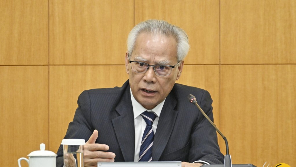 澳门特首岑浩辉对董建华逝世致深切哀悼，赞扬推动港澳融入国家大局。澳门政府新闻局图片