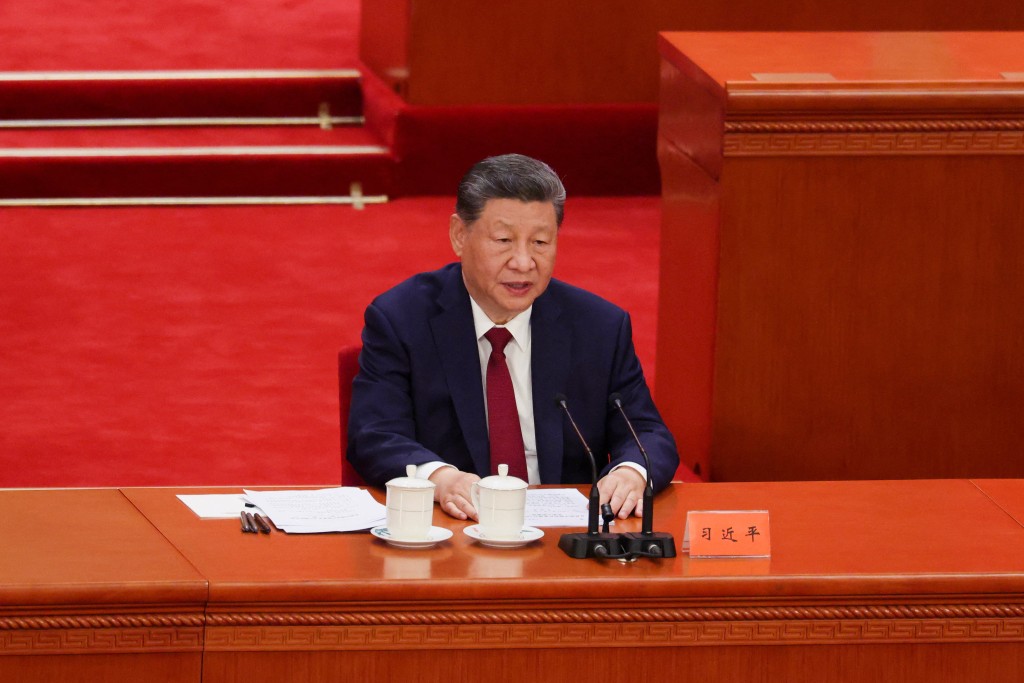 习近平在建党105周年大会上，强调要清除一切损害党先进性和侵蚀党健康的因素。路透社