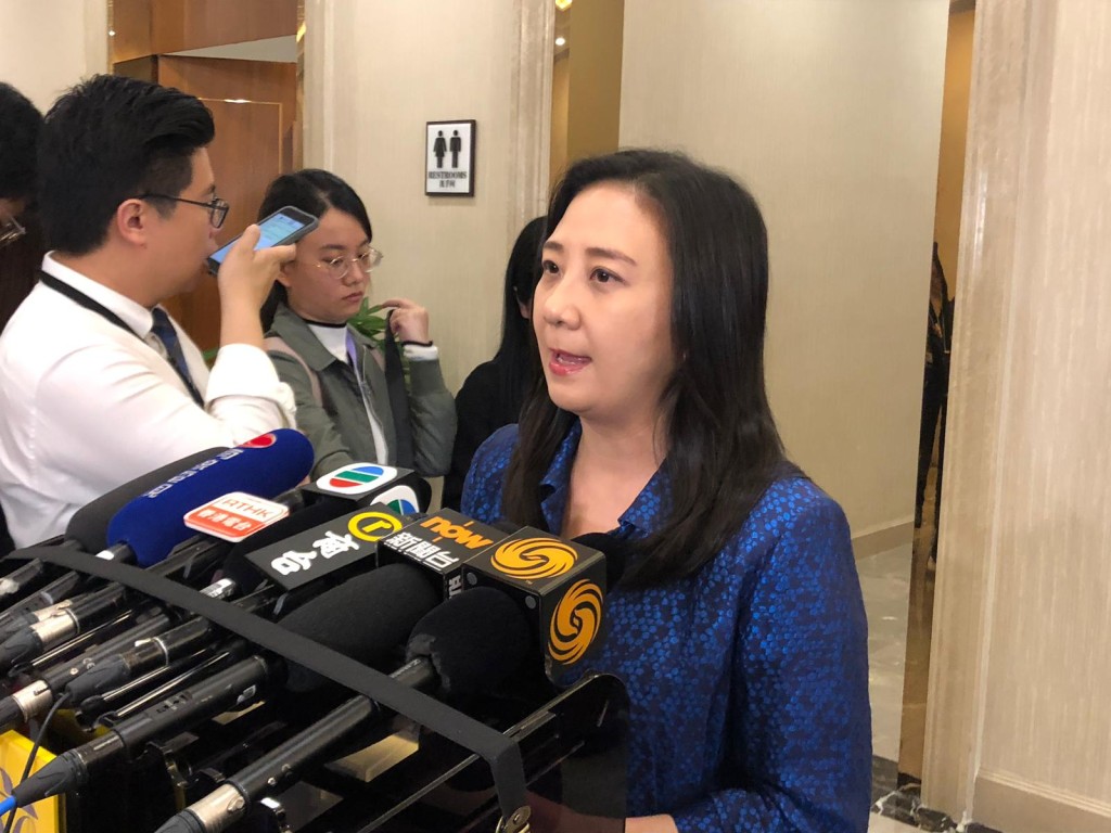 民建聯葛珮帆說，無論今次判刑多少都不足以彌補佔中對社會的影響。