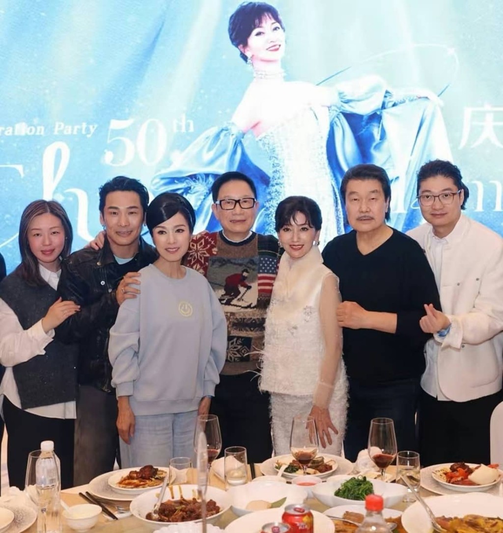 難得聚首一堂。