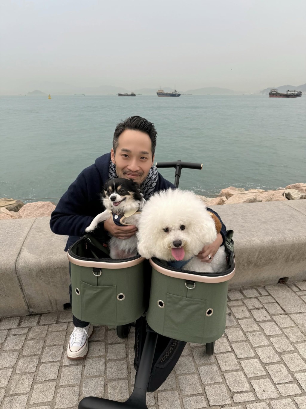 立法會議員何敬康同為養狗之人,敦促當局加強相關刑罰。何敬康FB 立法會議員何敬康同為養狗之人,敦促當局加強相關刑罰。何敬康FB