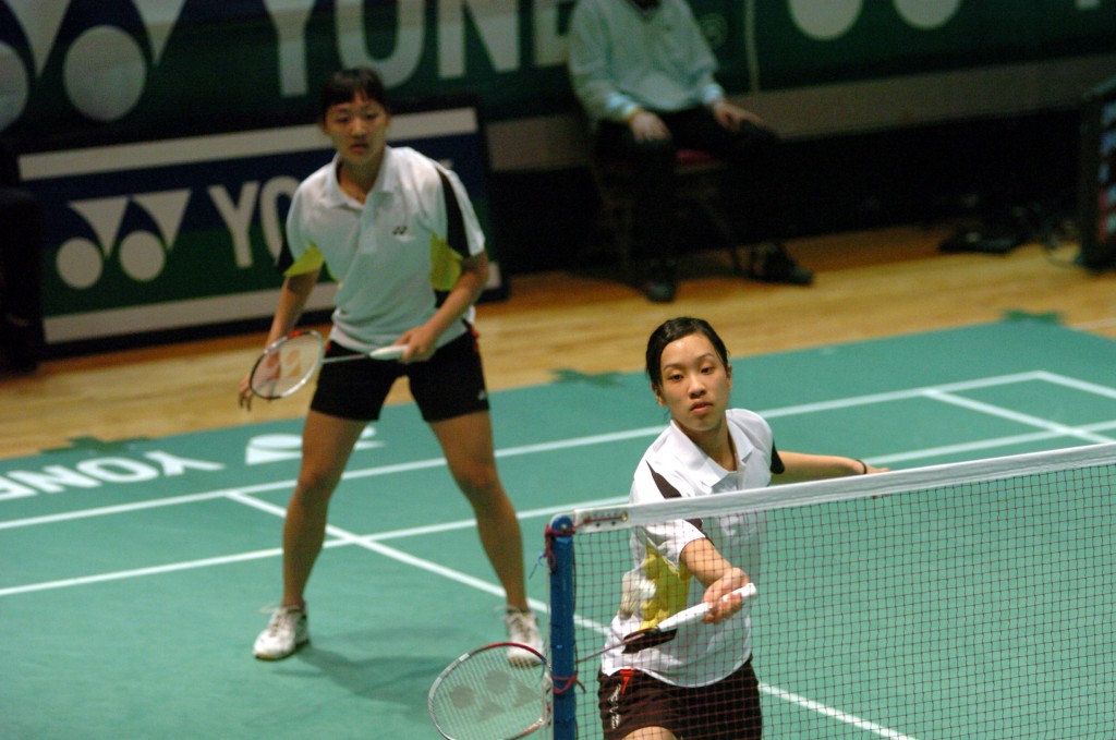 謝影雪本來為女雙選手，與潘樂恩（右）在2009年曾奪世青賽銅牌，一鳴驚人！