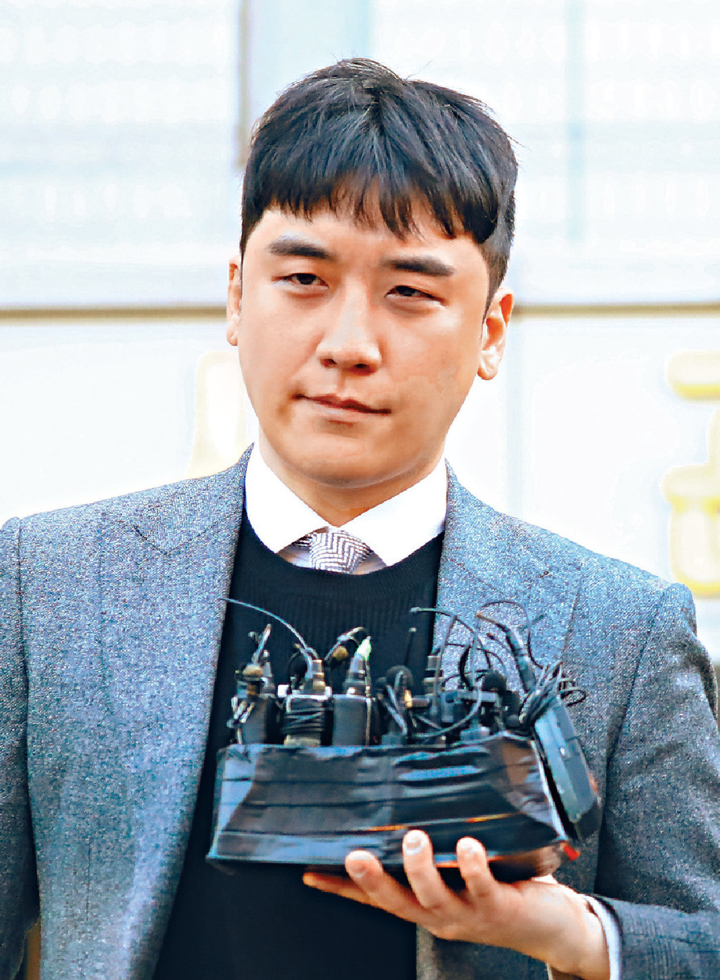 ■勝利涉多宗醜聞，早前頻出入警署或法院。
