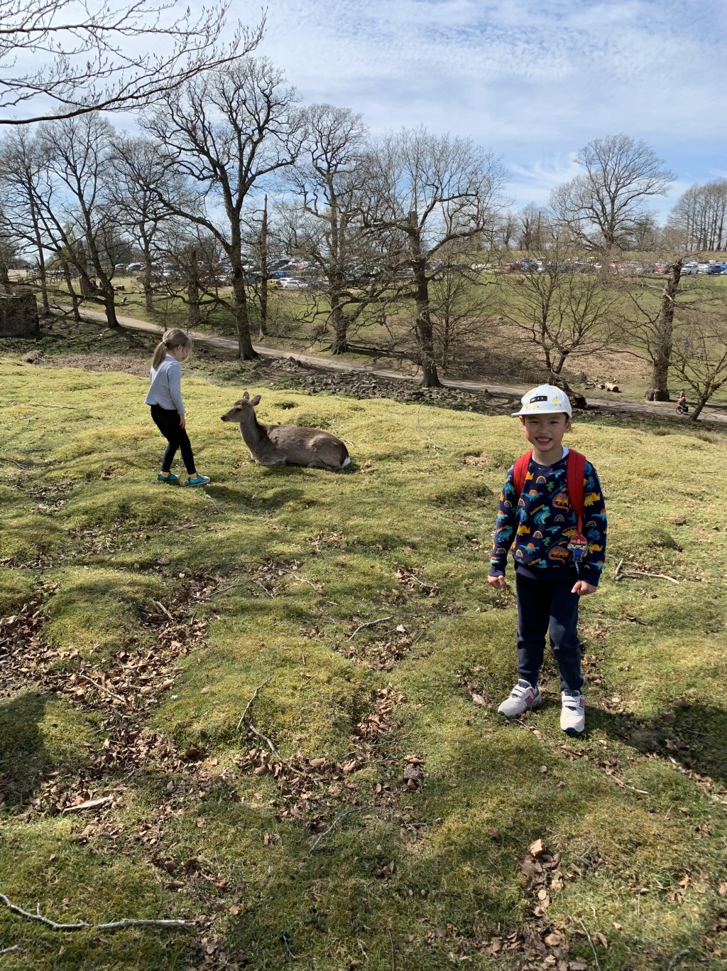 Ashley離開香港之後，某程度上希望嘗試脫離城市生活，所以經常帶兩名兒子到公園玩耍。