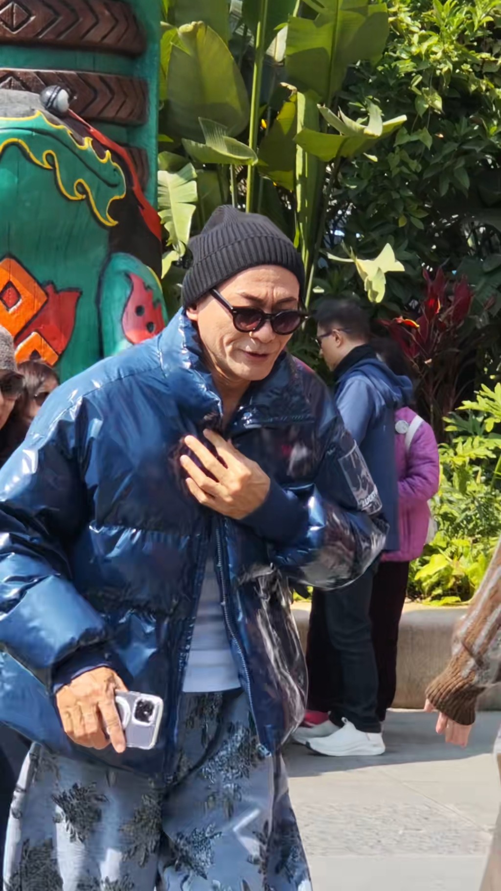 90年代TVB「多情小生」劲走样？近照惊见断崖式衰老身形暴瘦健康惹担忧