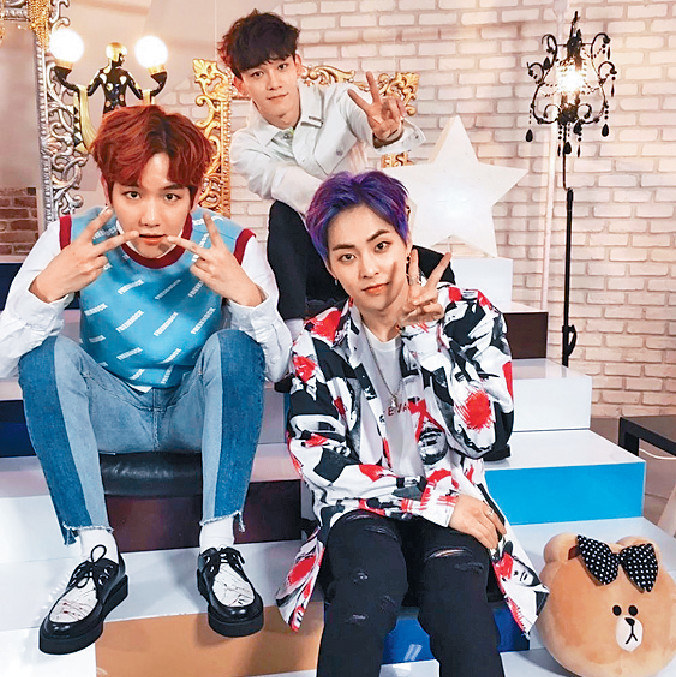 ■EXO-CBX的3位成員將與SM娛樂續約。

