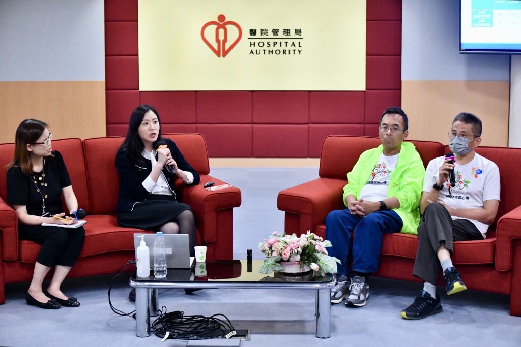 黃楚琳(左二)指，若一併納入心臟死亡死者的器官，受贈的將不只是肝臟移植者。