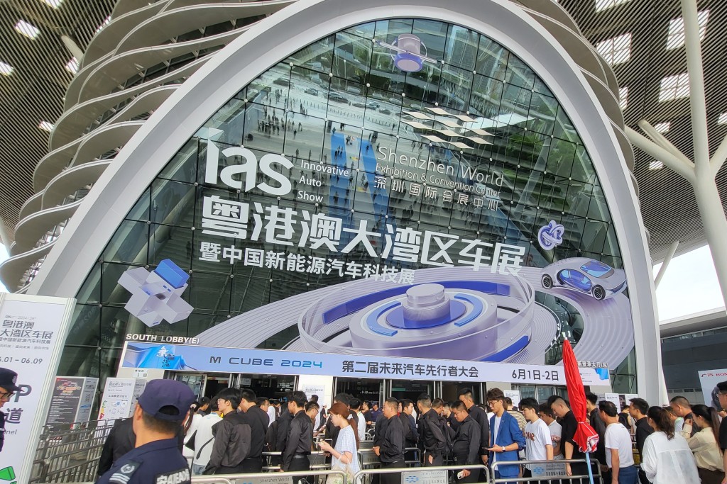 今年粤港澳大湾区车展一连10天(至6月9日)首次移师深圳国际会展中心（宝安）举行。