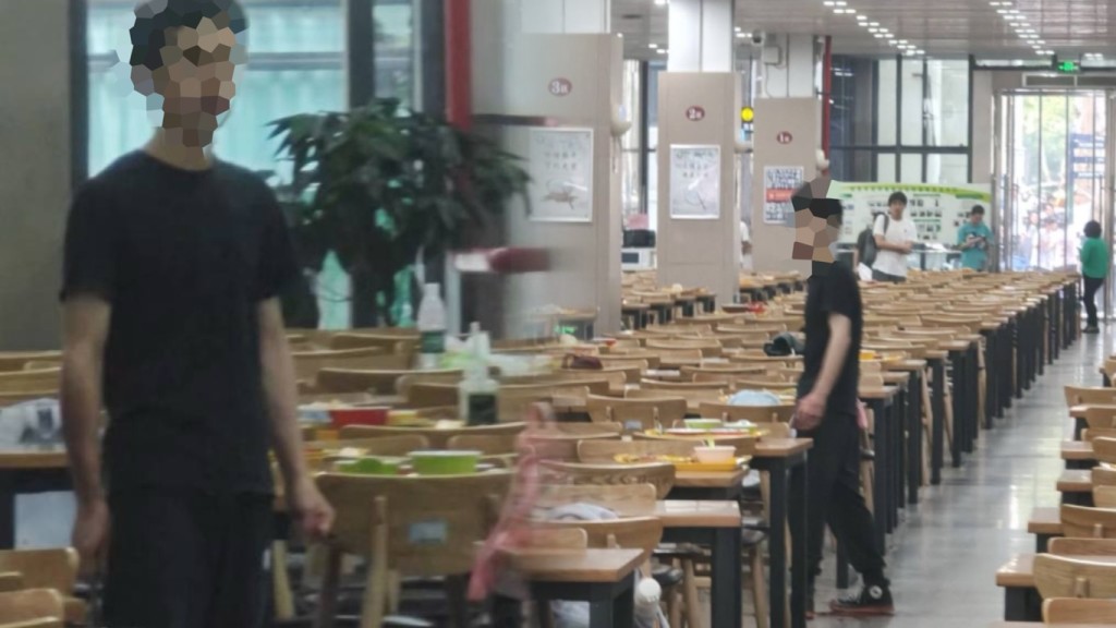 武漢大學食堂發生揮刀傷人事件。
