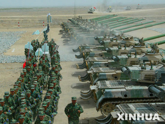 參加表演的北京衛戍區的66477部隊其實是長期駐守北京的裝甲部隊。