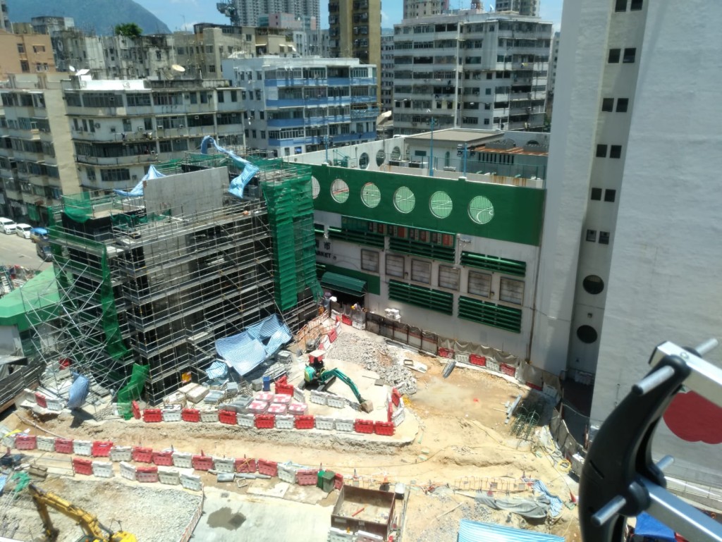 土瓜灣市政大廈沉降51毫米。