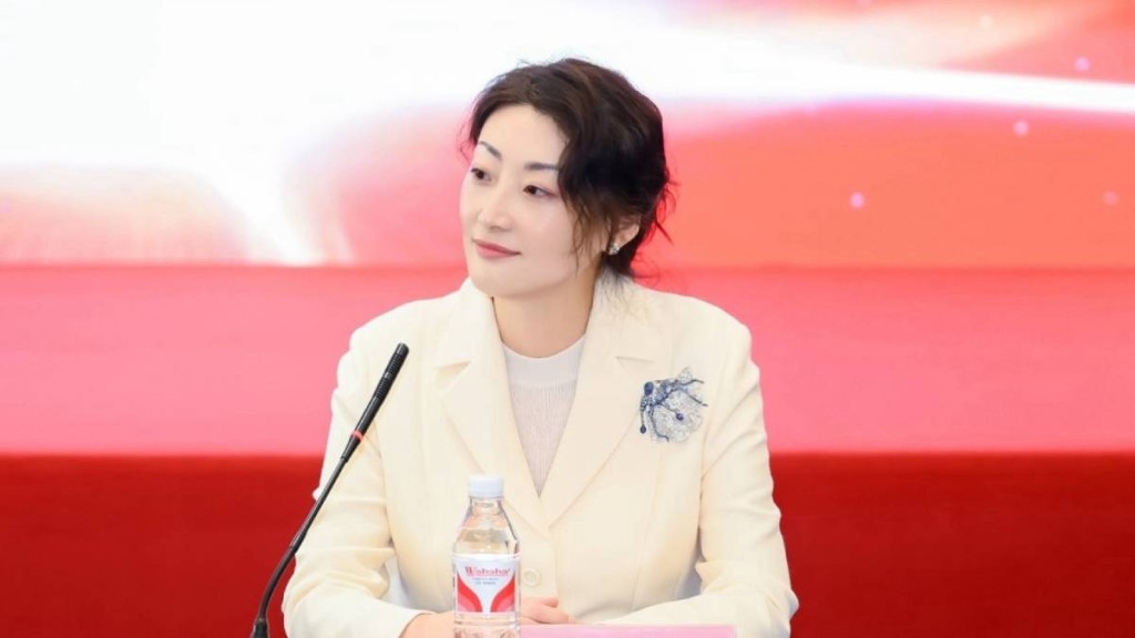 宗馥莉被爆已回娃哈哈工作。娃哈哈官微