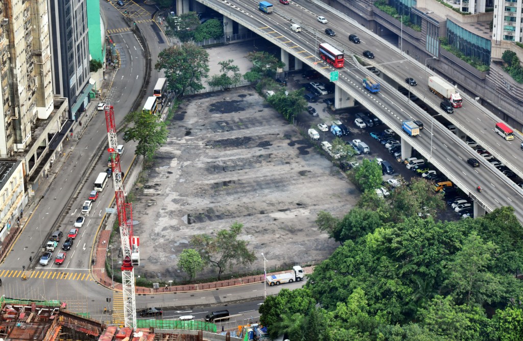 華懋以24.75奪標荃灣永順街住宅地，每呎樓面地價約5692元，創該區地價新高紀錄。