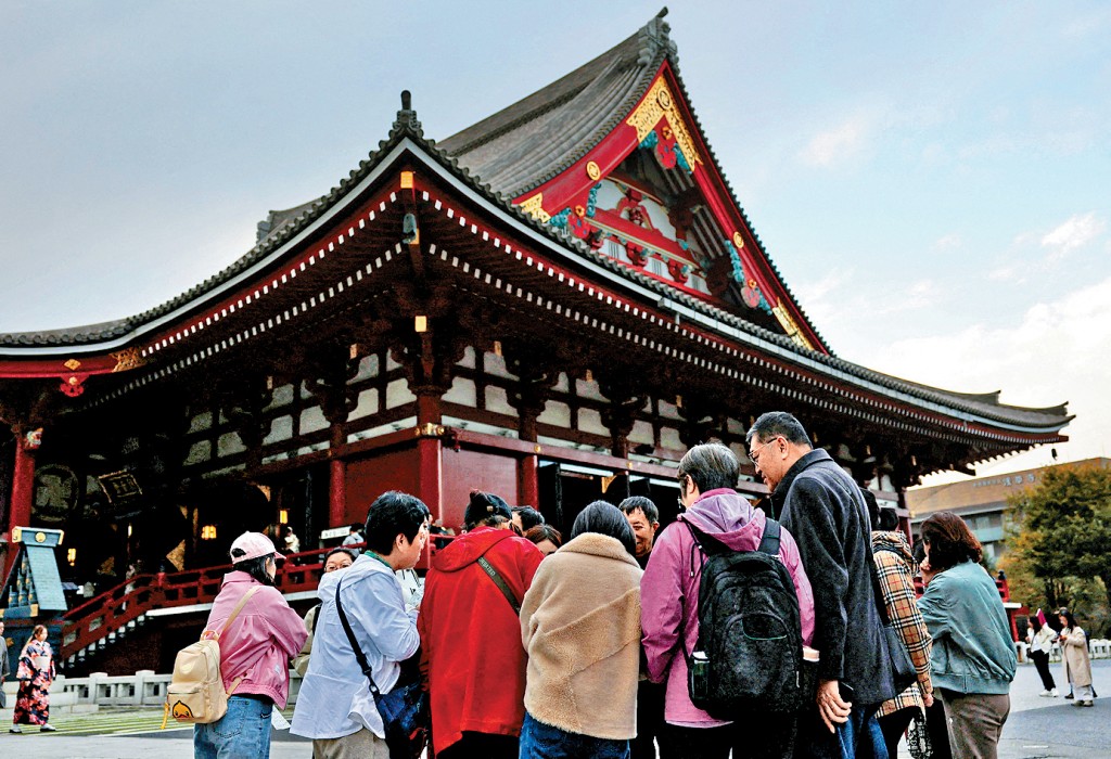 在日本東京的中國旅客。