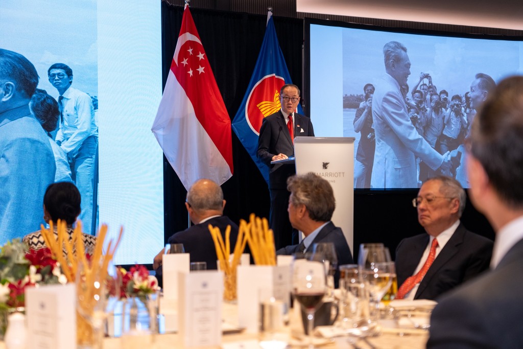 新加坡驻港总领事馆今天在港举行国庆酒会。林定国fb图片