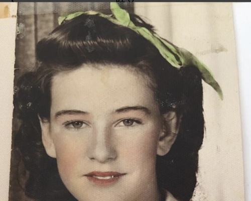 昆凌嫲嫲年輕時的照片。（昆凌ig圖片）