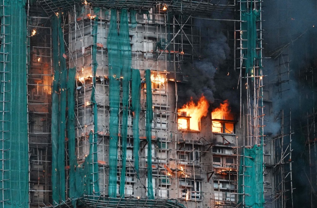 大埔宏福苑五級火，至少151人死亡。