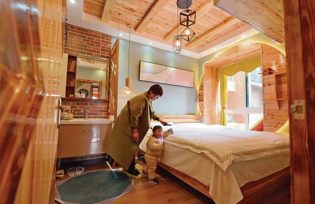 有民宿經營者揭示了攜程強推「二選一」政策，實施限流及自動調價的手段，讓其景區內有超過100間民宿苦不堪言。（資料圖片）