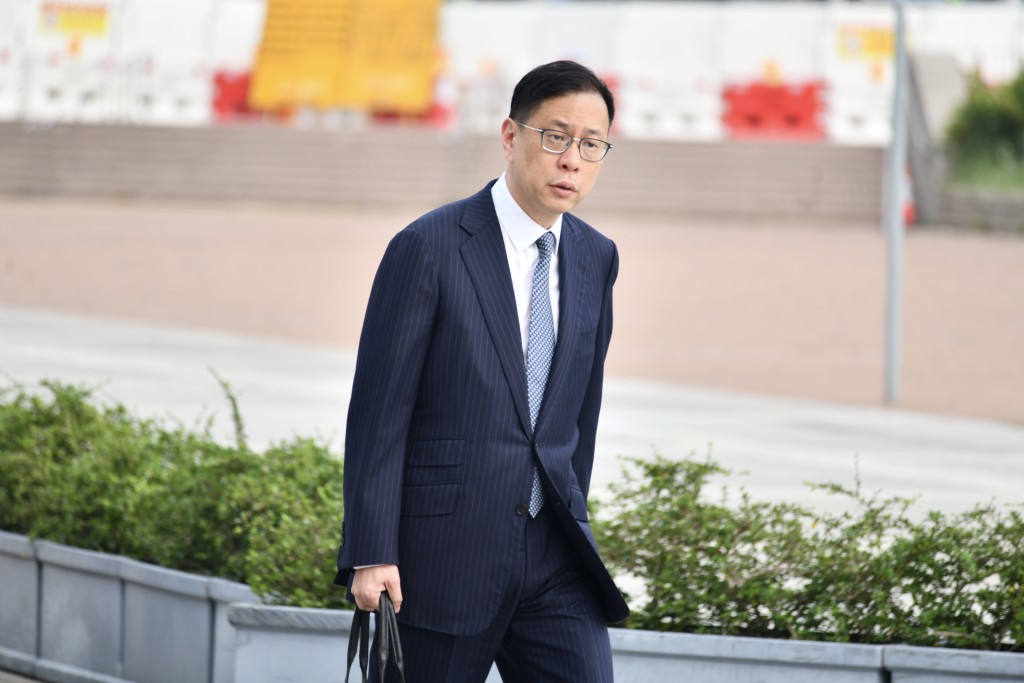 代表獨立委員會的資深大律師杜淦堃。