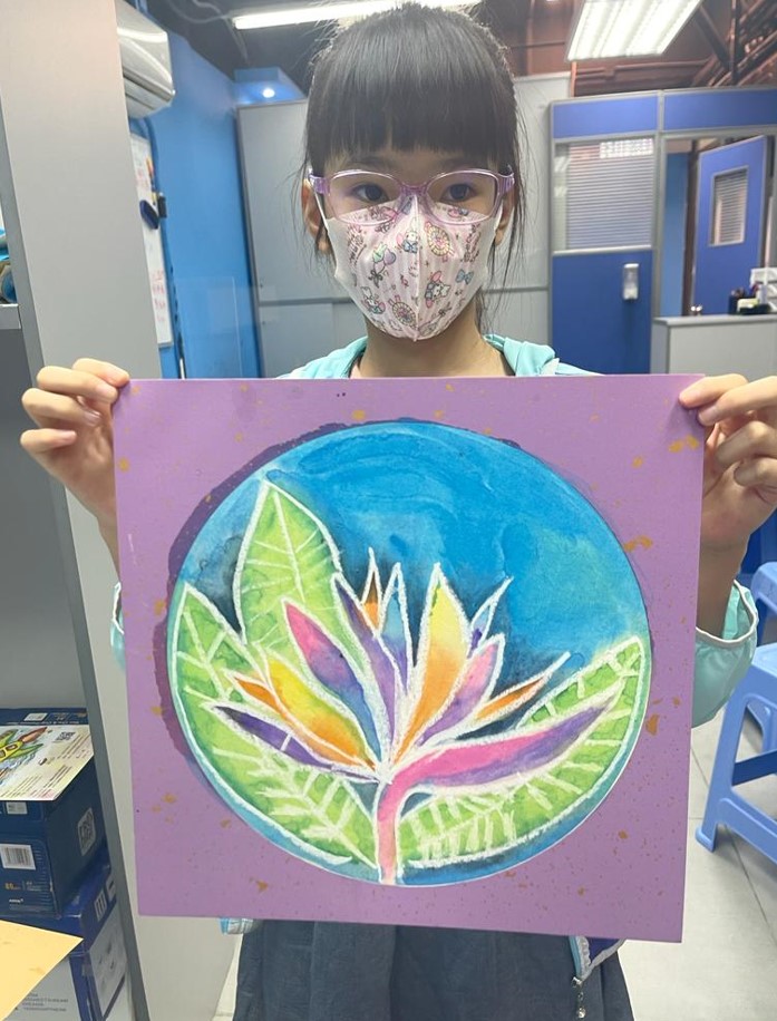有繪畫天份的Valerie,多次參加繪畫比賽獲獎,提升自信心。 有繪畫天份的Valerie,多次參加繪畫比賽獲獎,提升自信心。