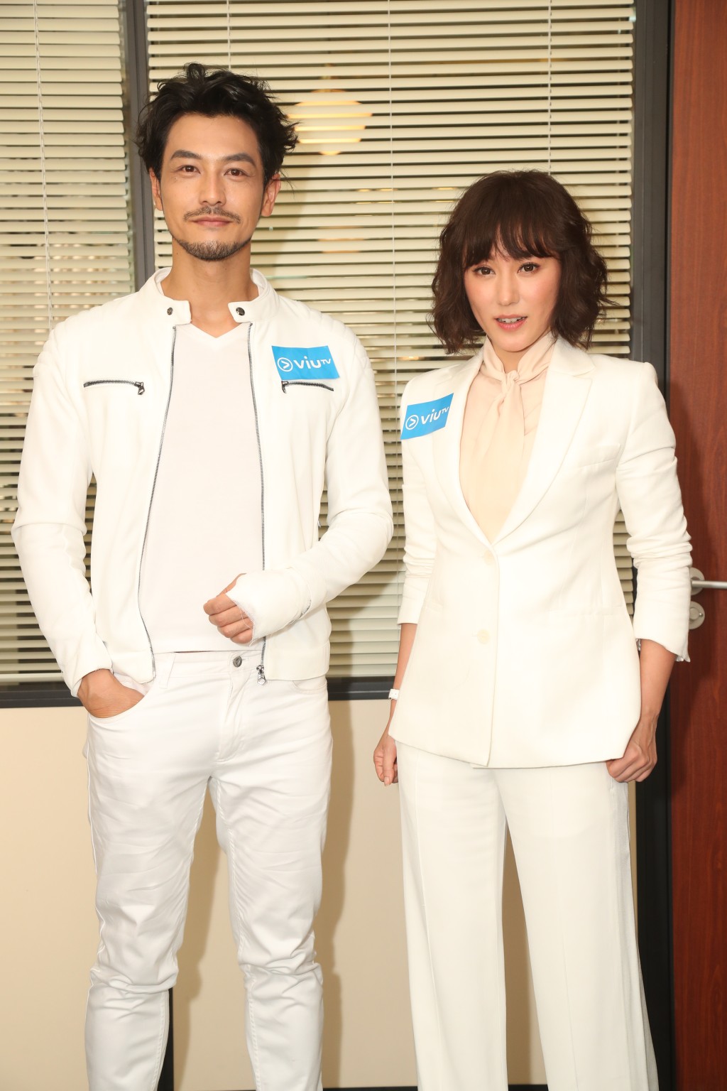 心悠同栢天男拍攝ViuTV新劇《冥冥之中》。