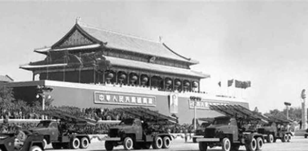 1952年國慶閱兵。 1952年國慶閱兵。