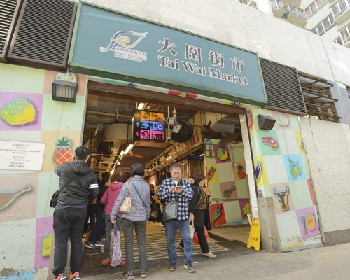 財委會今日通過於大圍街市安裝冷氣。資料圖片