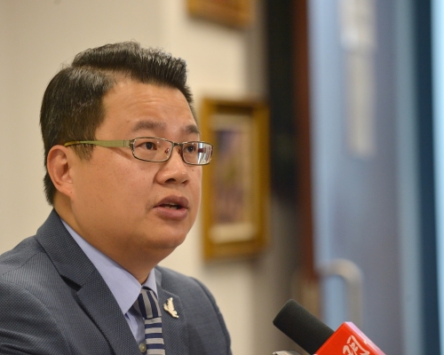 尹兆堅指,一手樓空置稅對樓價影響不大。資料圖片