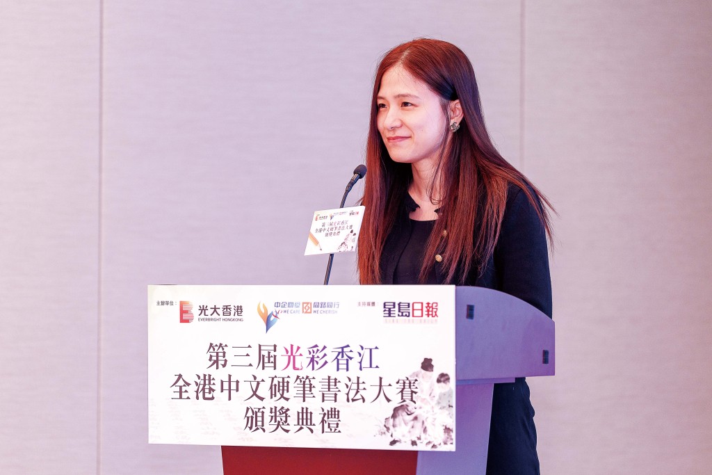 香港教育工作者聯會理事兼海怡寶血小學林淑操校長認為文化認同是培養青少年家國情懷的重要基礎。 香港教育工作者聯會理事兼海怡寶血小學林淑操校長認為文化認同是培養青少年家國情懷的重要基礎。