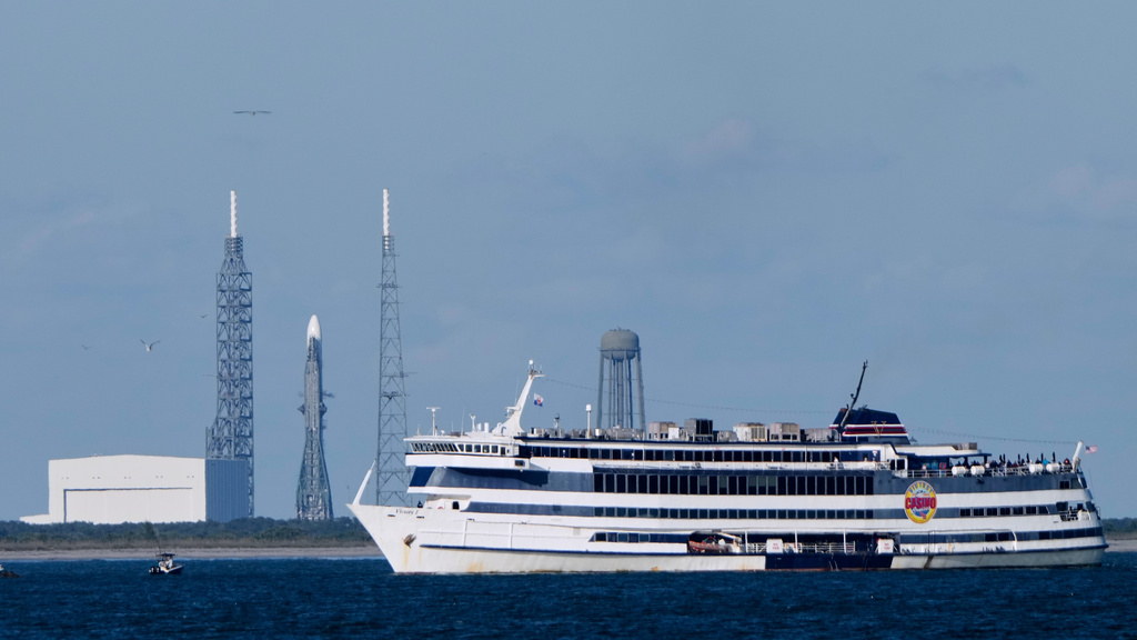 蓝源火箭载火星探测器成功入太空。美联社 蓝源火箭载火星探测器成功入太空。美联社