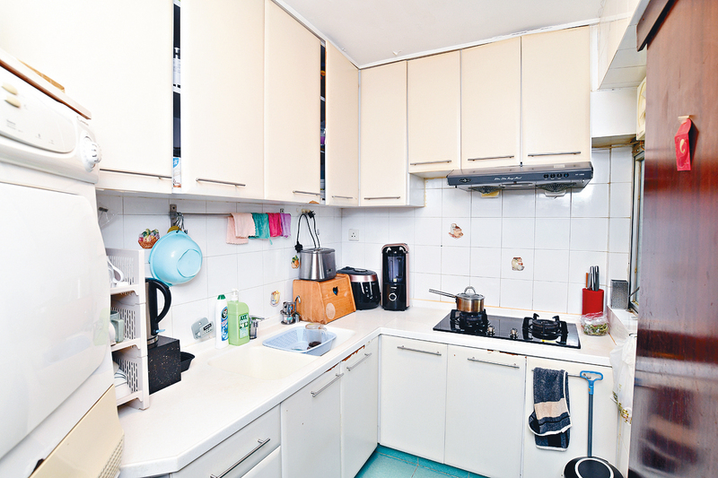 ■廚房裝有廚櫃等設備，保養不俗。