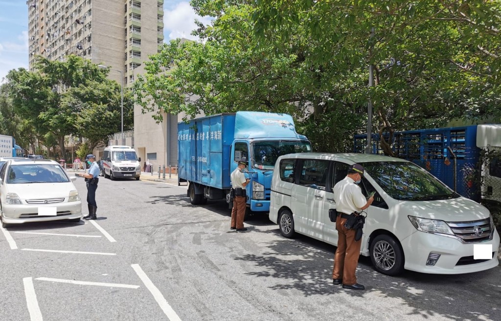 部分肇事車輛。警方提供