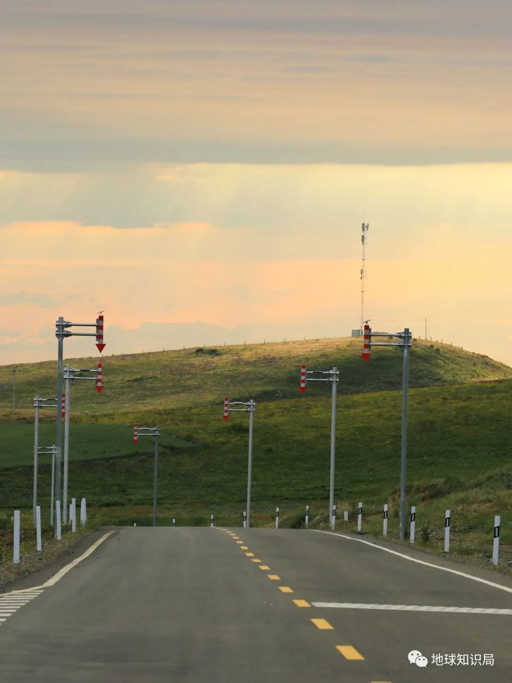新疆邊境地區的高速公路。