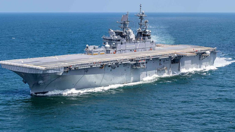 美軍從日本調派2500名海軍陸戰隊員，搭乘「的黎波里號」前往中東增援。維基網站