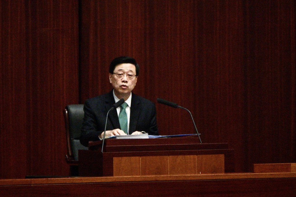 立法會會議，行政長官發表施政報告。盧江球攝