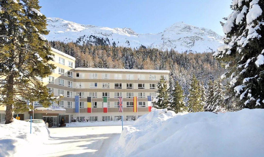 瑞士Saint-Moritz Roi Soleil 7晚全包假期，每位原价15,750港元起，Black Friday价11,025港元起。