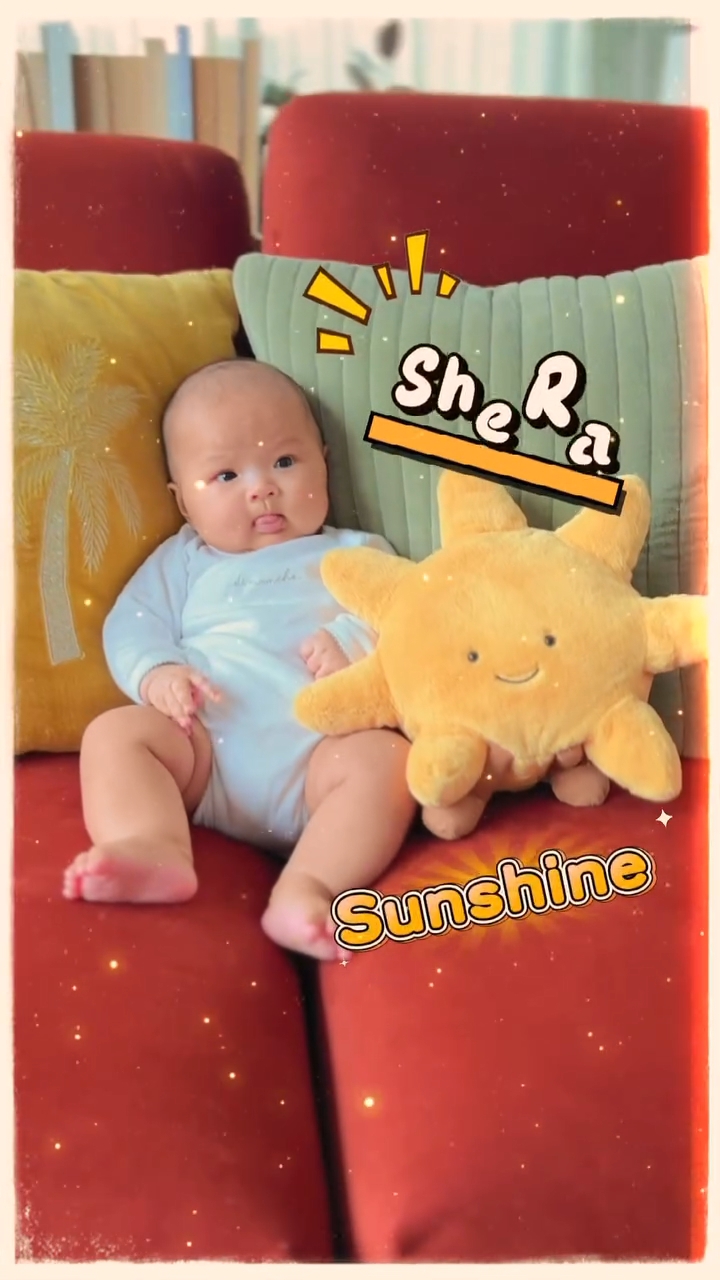 朱慧敏女兒SheRa很愛笑。 朱慧敏女兒SheRa很愛笑。